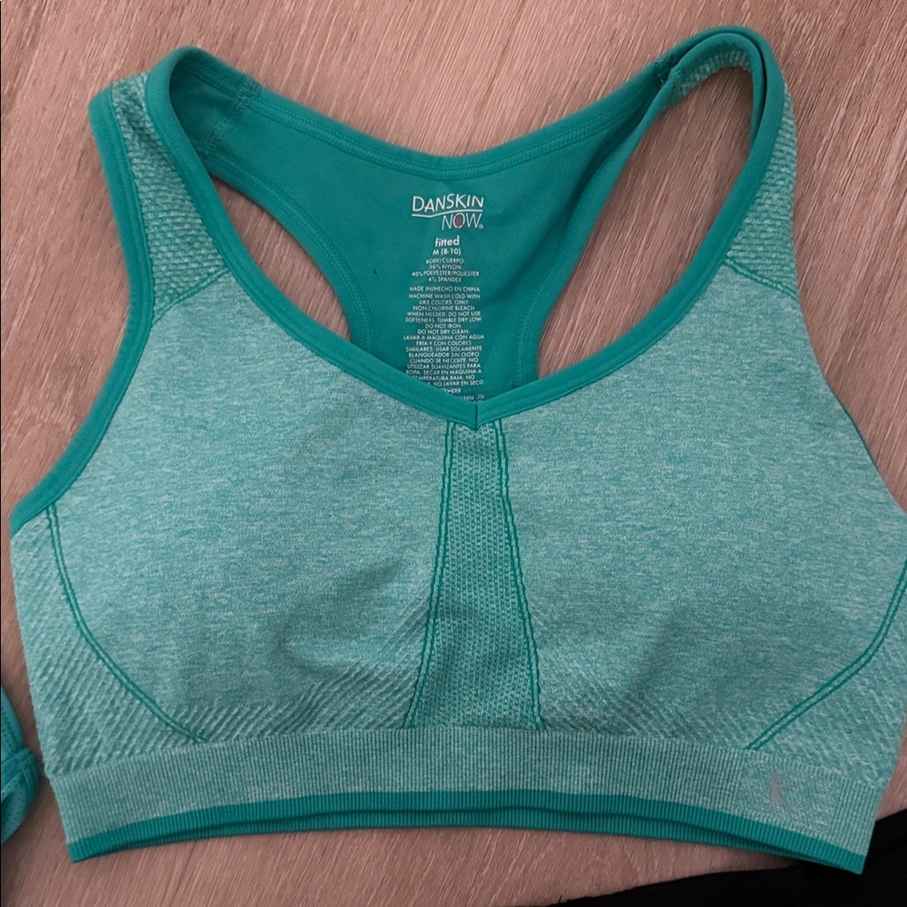 Danskin Now Women’s Active Tank, Sports Bra & Shorts Set - Teal M (8-10) - Picture 2 of 5